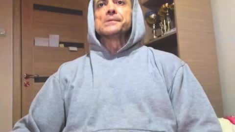 Laz online show from November 20, 2025, 10:59 am