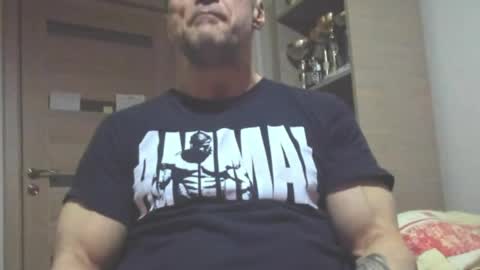 Snapshot of carin_the_body chatting on May 21, 2026, 7:59 am Laz online show from May 21, 2026, 7:59 am