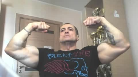Snapshot of carin_the_body chatting on May 27, 2026, 10:34 am Laz online show from May 27, 2026, 10:34 am