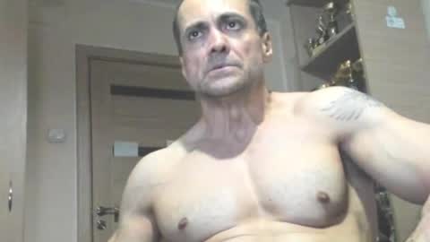 Snapshot of carin_the_body chatting on June 3, 2026, 6:46 pm Laz online show from June 3, 2026, 6:46 pm