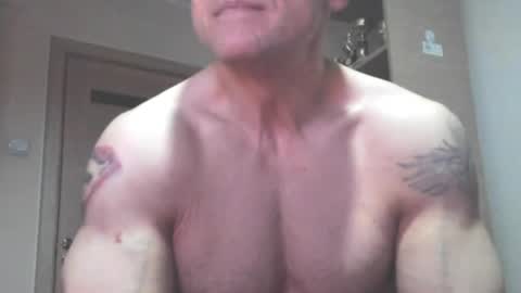 Snapshot of carin_the_body chatting on June 4, 2026, 6:58 pm Laz online show from June 4, 2026, 6:58 pm