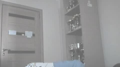 Snapshot of carin_the_body chatting on June 8, 2026, 3:23 pm Laz online show from June 8, 2026, 3:23 pm