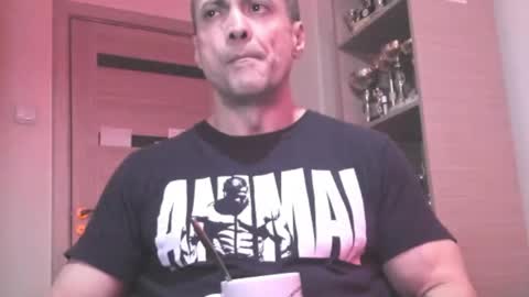 Snapshot of carin_the_body chatting on June 9, 2026, 3:40 am Laz online show from June 9, 2026, 3:40 am