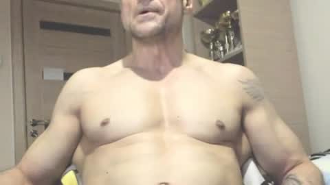 Snapshot of carin_the_body chatting on June 11, 2026, 6:50 pm Laz online show from June 11, 2026, 6:50 pm