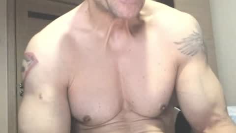 Snapshot of carin_the_body chatting on June 15, 2026, 7:16 pm Laz online show from June 15, 2026, 7:16 pm
