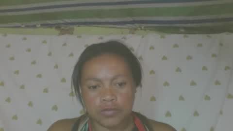 carinesexy69 online show from March 18, 2026, 12:19 pm