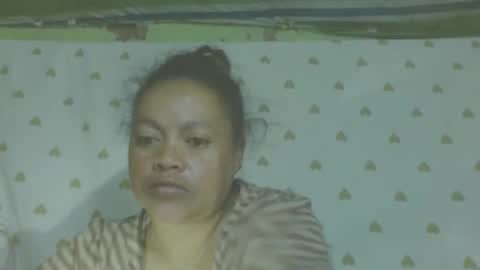 carinesexy69 online show from May 13, 2026, 2:09 am