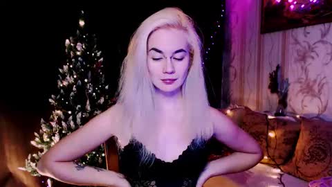 Carin online show from December 21, 2025, 9:22 pm