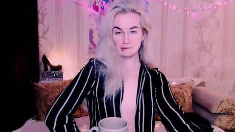 Carin online show from February 28, 2026, 1:17 am