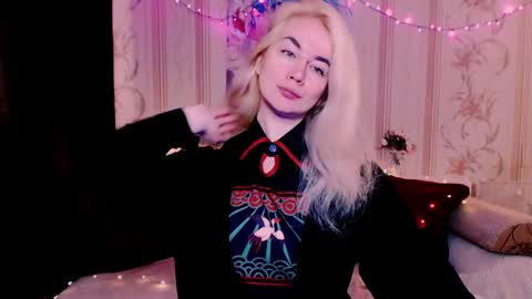 Carin online show from April 27, 2026, 4:54 am