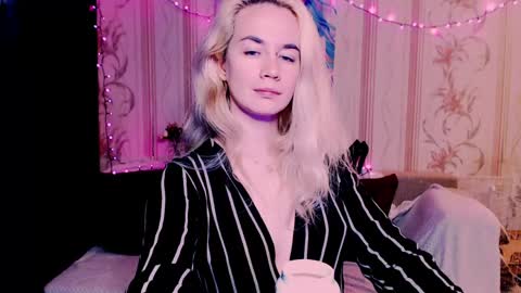 Carin online show from May 16, 2026, 7:34 pm