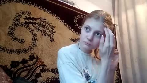 Kira online show from May 25, 2026, 2:17 am