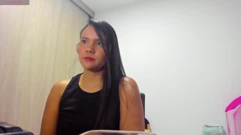 caritodior1 online show from January 2, 2025, 10:48 am