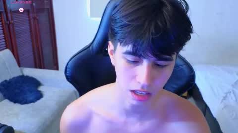 Snapshot of carl_dixon chatting on September 16, 2025, 4:08 pm carl_dixon online show from September 16, 2025, 4:08 pm