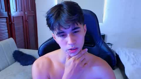 Snapshot of carl_dixon chatting on September 28, 2025, 6:57 pm carl_dixon online show from September 28, 2025, 6:57 pm