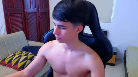 carl_dixon online show from April 27, 2026, 6:39 pm