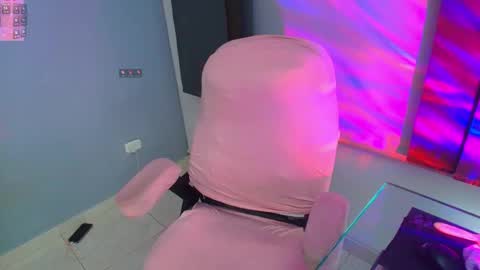 Snapshot of carla_rossi chatting on May 17, 2026, 7:39 am Carla online show from May 17, 2026, 7:39 am