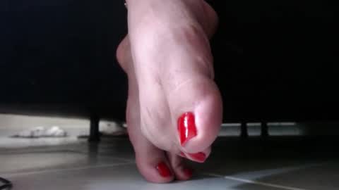 carlajames_1 online show from December 28, 2024, 7:11 pm