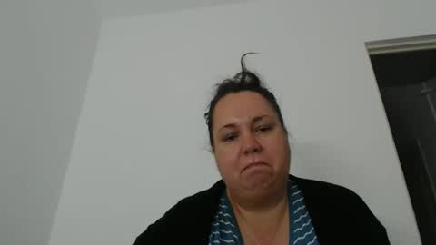 Snapshot of carlaruth chatting on April 26, 2026, 2:31 am Carlaruth online show from April 26, 2026, 2:31 am