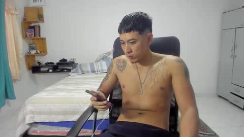 Snapshot of carlitosex09 chatting on October 19, 2025, 8:20 pm master online show from October 19, 2025, 8:20 pm