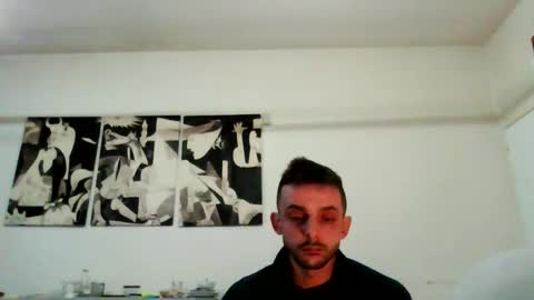 Carlos online show from December 18, 2025, 11:33 pm