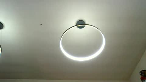 Carlos online show from March 10, 2026, 1:05 pm