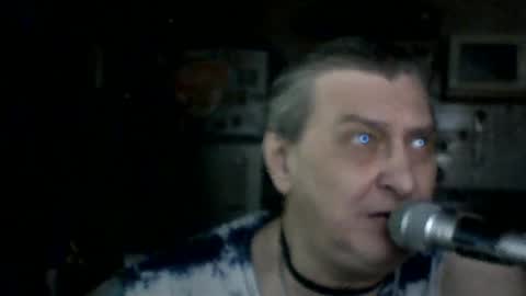 carlos712009 online show from May 16, 2026, 6:43 am