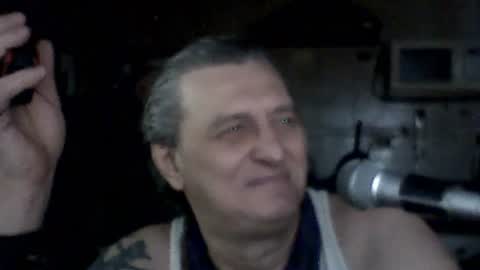 carlos712009 online show from June 14, 2026, 5:59 pm