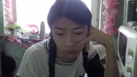 CarlyJoy online show from October 4, 2025, 8:56 am