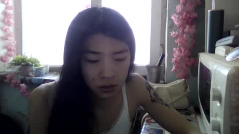 CarlyJoy online show from January 13, 2026, 10:20 am