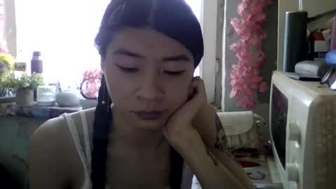 CarlyJoy online show from April 24, 2026, 11:23 am