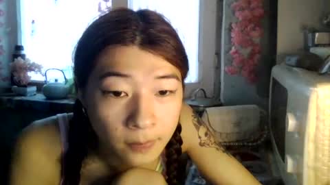Snapshot of carlyjoy chatting on June 26, 2026, 2:54 pm CarlyJoy online show from June 26, 2026, 2:54 pm