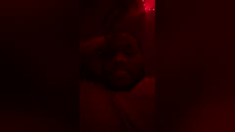Snapshot of carlylecoop chatting on February 26, 2026, 2:32 am carlylecoop online show from February 26, 2026, 2:32 am