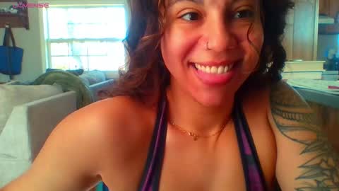 Carmen online show from December 19, 2025, 4:03 pm