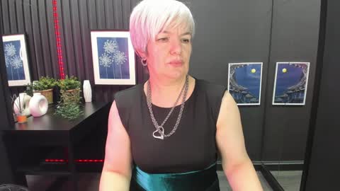 Carmen online show from January 4, 2025, 5:48 am