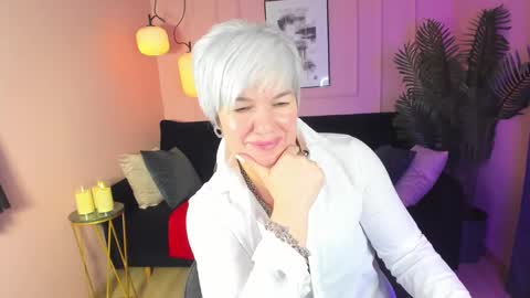 Carmen online show from February 14, 2025, 9:21 pm