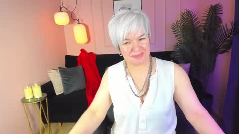 Carmen online show from February 15, 2025, 4:03 am