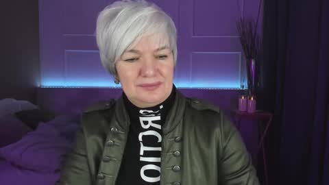 Carmen online show from February 22, 2025, 8:53 pm