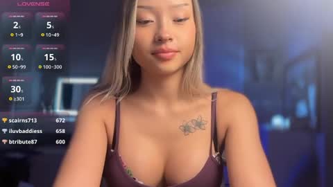 carmenxrose online show from April 26, 2026, 1:58 am