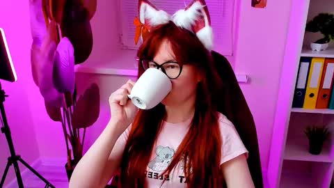 Snapshot of carol_carmen chatting on November 4, 2025, 7:07 am Carol online show from November 4, 2025, 7:07 am