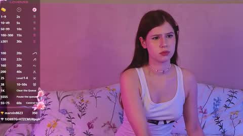 carolainemyers online show from March 16, 2026, 5:44 am