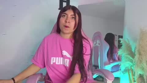 Snapshot of carolay759687 chatting on September 19, 2025, 2:57 am carolay759687 online show from September 19, 2025, 2:57 am