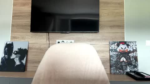 Snapshot of carolecronan chatting on July 9, 2026, 8:07 am Lisa online show from July 9, 2026, 8:07 am