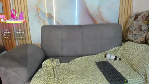 CAROLINA  online show from April 21, 2026, 2:51 am