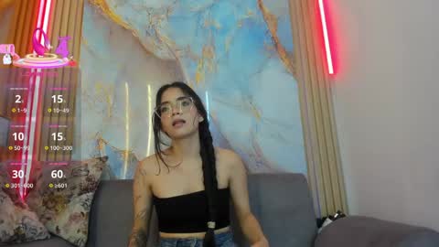 CAROLINA  online show from April 25, 2026, 1:52 am