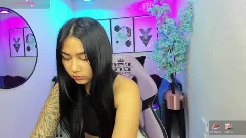 Snapshot of carolina_cherry chatting on June 6, 2026, 12:54 pm CAROLINA. online show from June 6, 2026, 12:54 pm