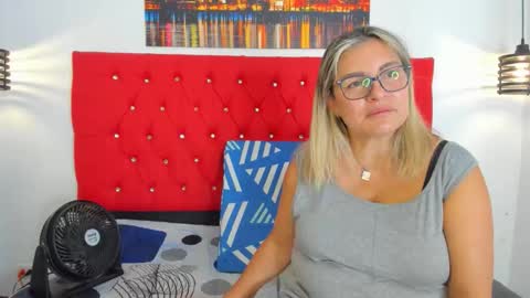 Carolina online show from November 23, 2025, 5:02 pm