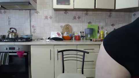 Snapshot of carolinadiamond chatting on February 24, 2025, 11:32 am carolinadiamond online show from February 24, 2025, 11:32 am