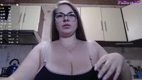 Snapshot of carolinadiamond chatting on November 27, 2025, 12:18 pm carolinadiamond online show from November 27, 2025, 12:18 pm