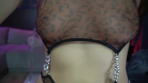 Mellany online show from May 21, 2026, 5:25 am